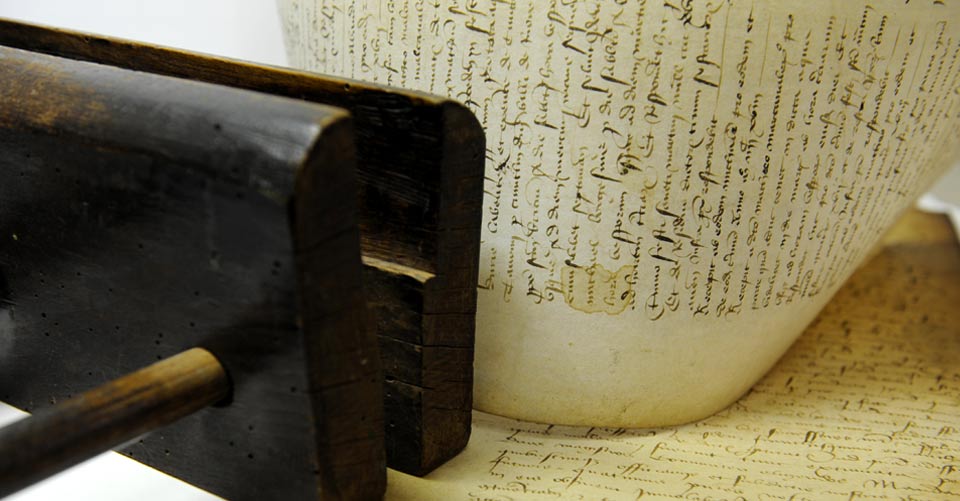 Dettagli strumenti di rilegatura